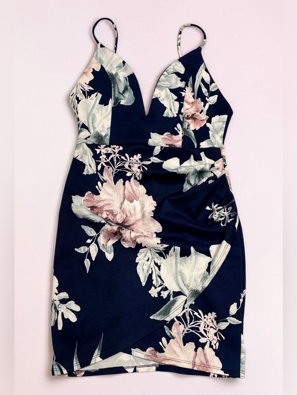 Windsor Navy Blue Floral V-Wire Ruched Asymmetrical Bodycon Mini Dress SZ. L